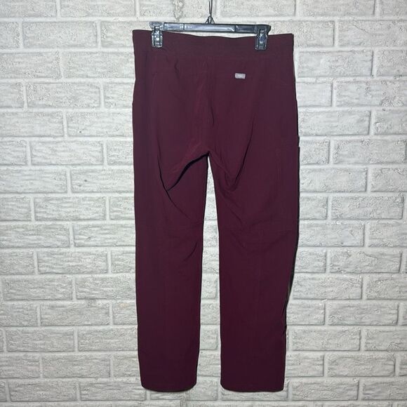 Figs Kade Cargo Scrub Pants - Picture 3 of 6